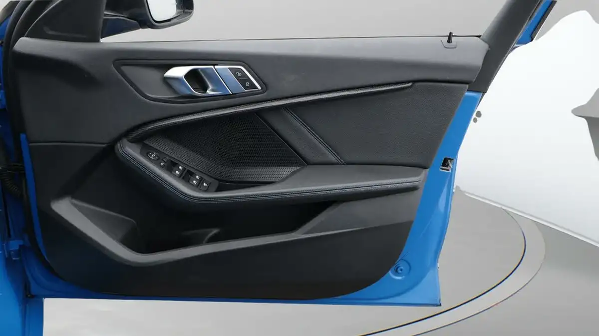 2022-bmw-1-series-15-118i-m-sport-lcp-dct-big-15