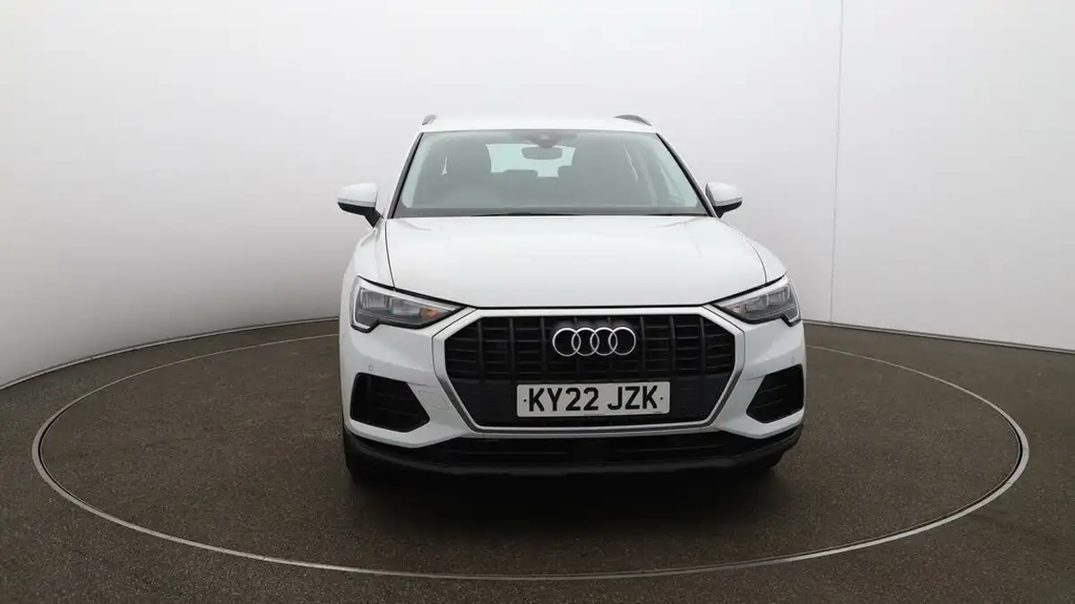 2022-audi-q3-20-35-tdi-technik-big-32
