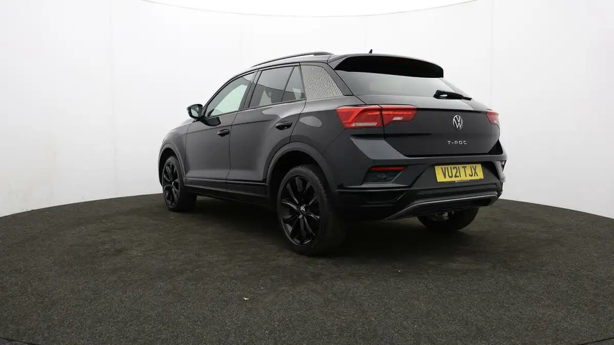 2021-volkswagen-t-roc-15-tsi-black-edition-big-69