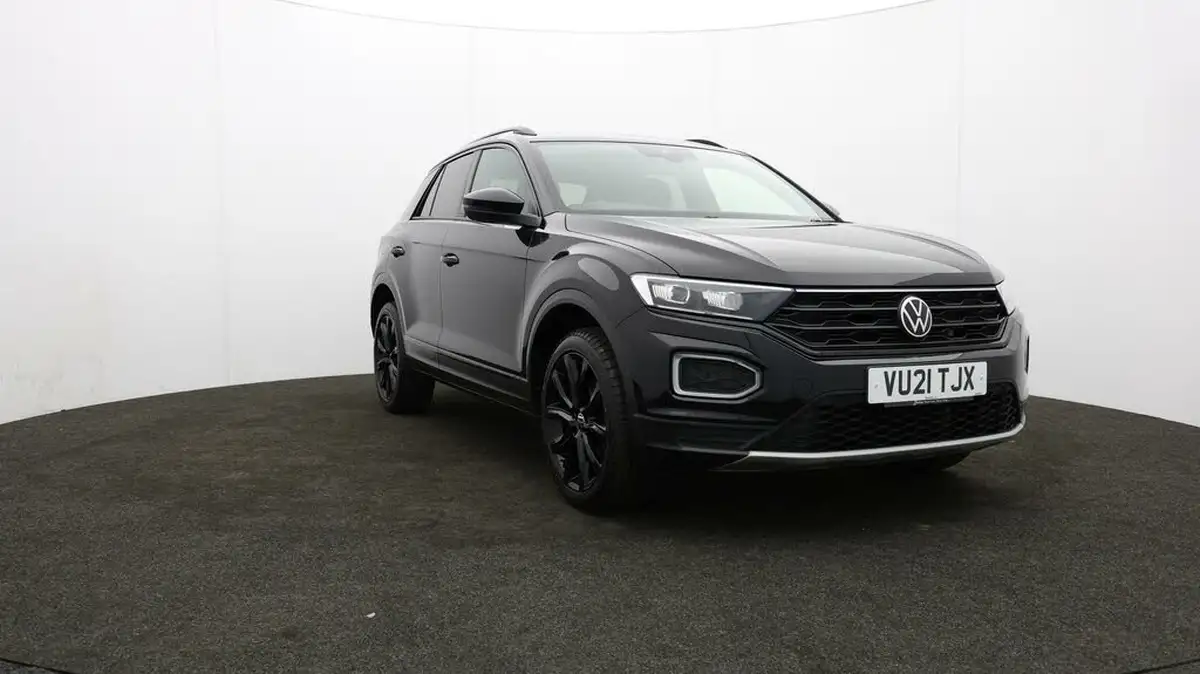2021-volkswagen-t-roc-15-tsi-black-edition-big-41