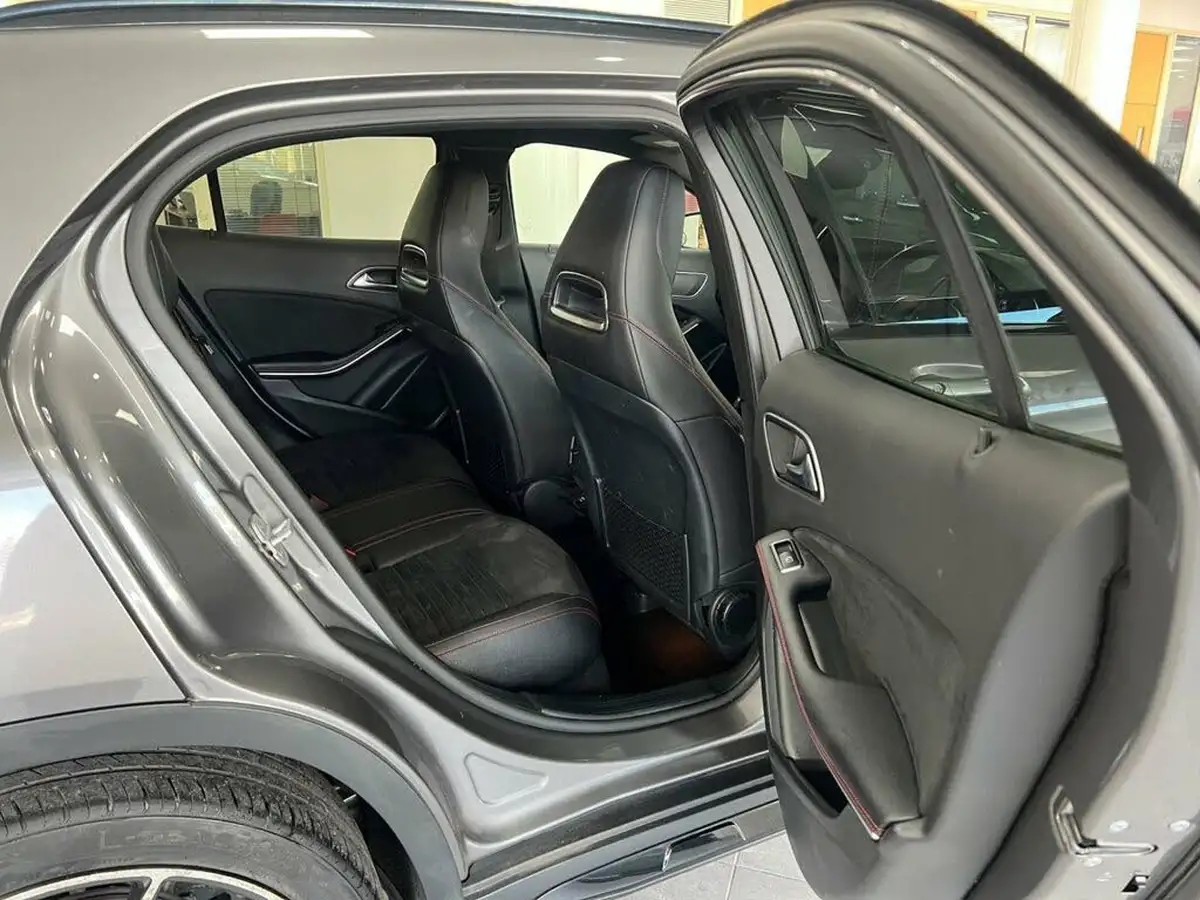 2016-mercedes-benz-gla-class-20-gla-250-amg-line-ss-7g-dct-big-53