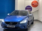 2017-volvo-v40-20td-d4-r-design-nav-plus-small-2