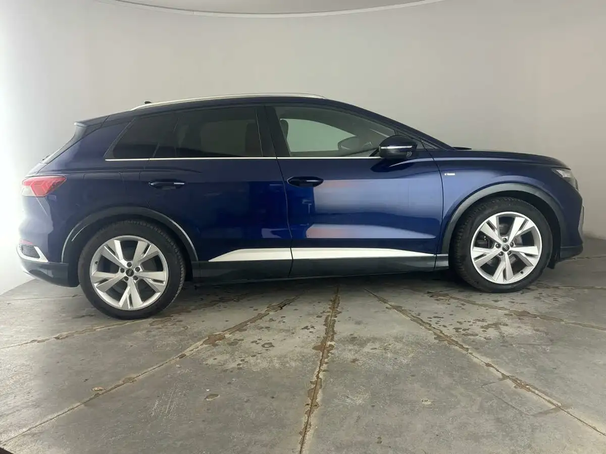 2021-audi-q4-e-tron-35e-s-line-station-wagon-big-1