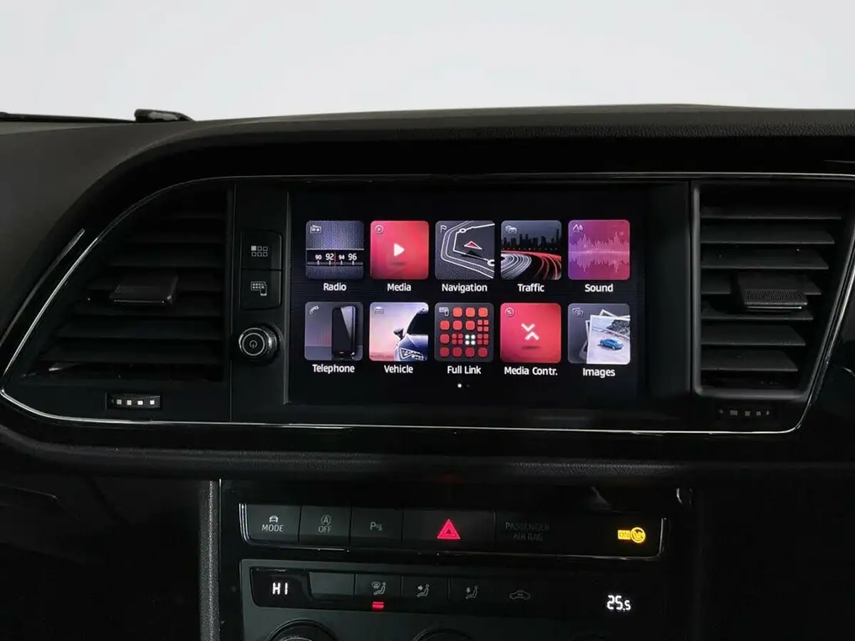 2019-seat-leon-20tdi-fr-hatchback-big-17