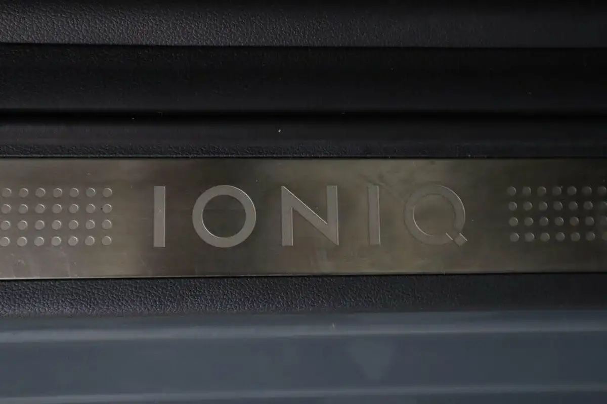 2021-hyundai-ioniq-16-gdi-premium-hybrid-big-49