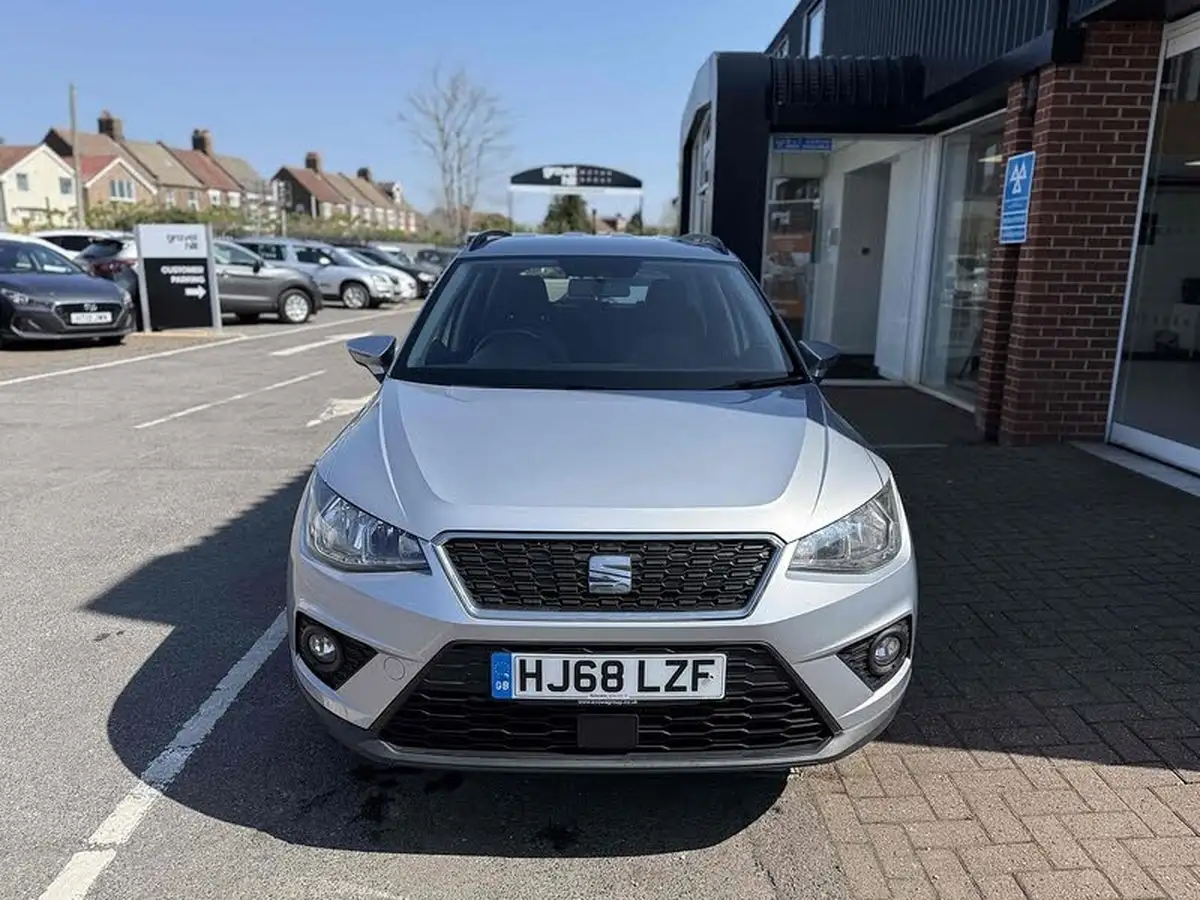 2018-seat-arona-10-tsi-se-technology-115ps-big-1