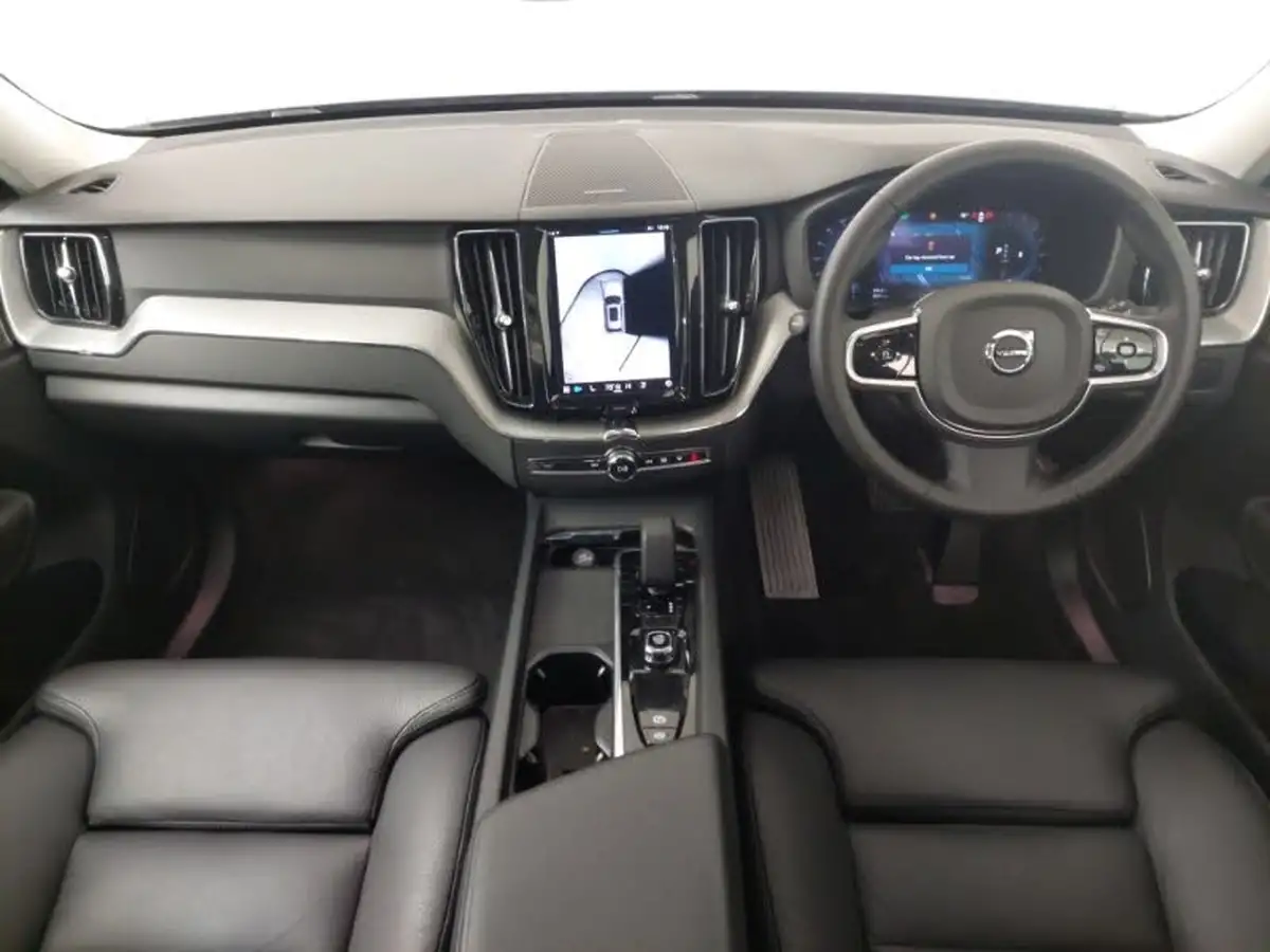 2023-volvo-xc60-20-b5-plus-big-2