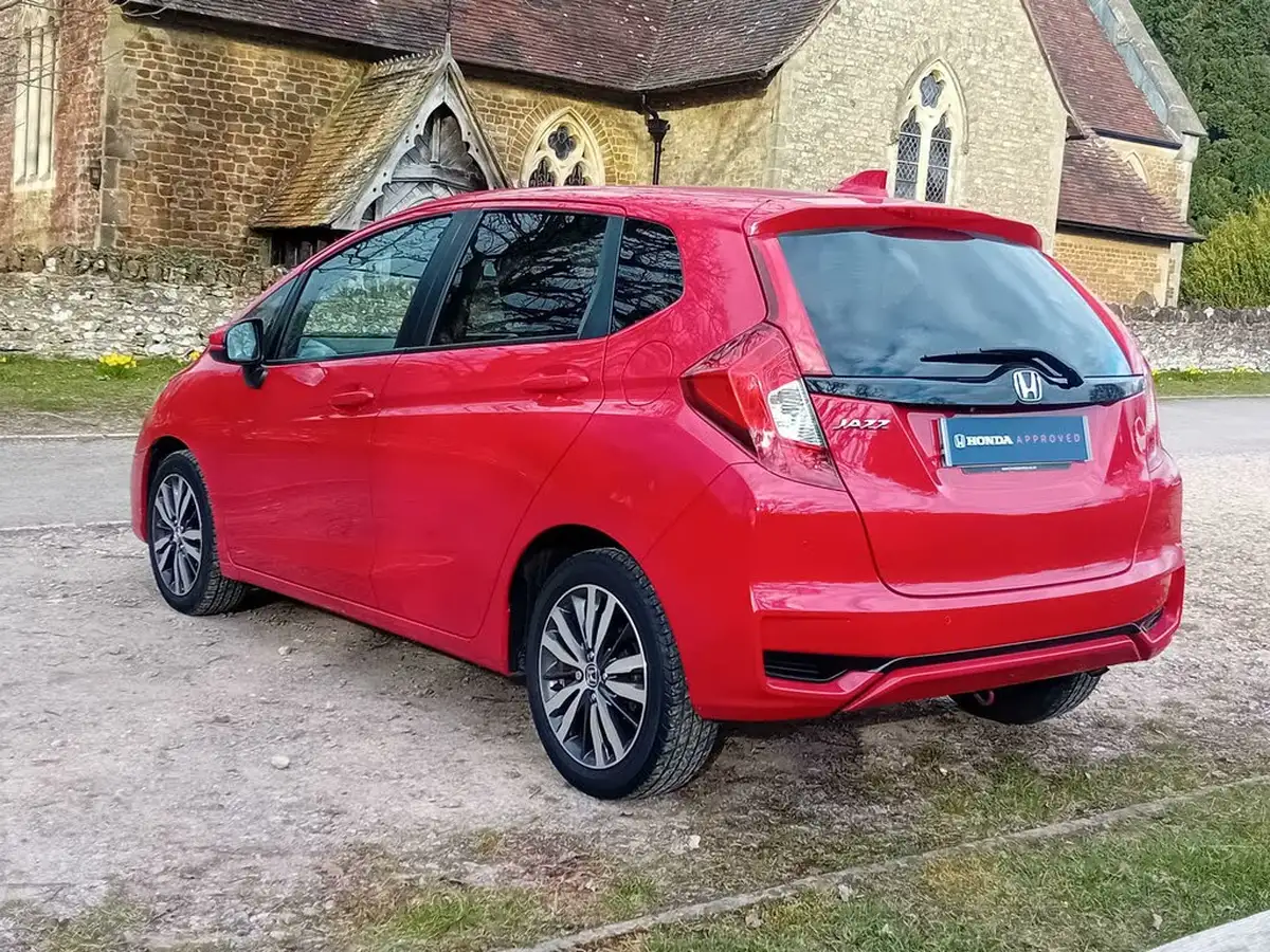 2019-honda-jazz-13-i-vtec-ex-navi-cvt-big-32