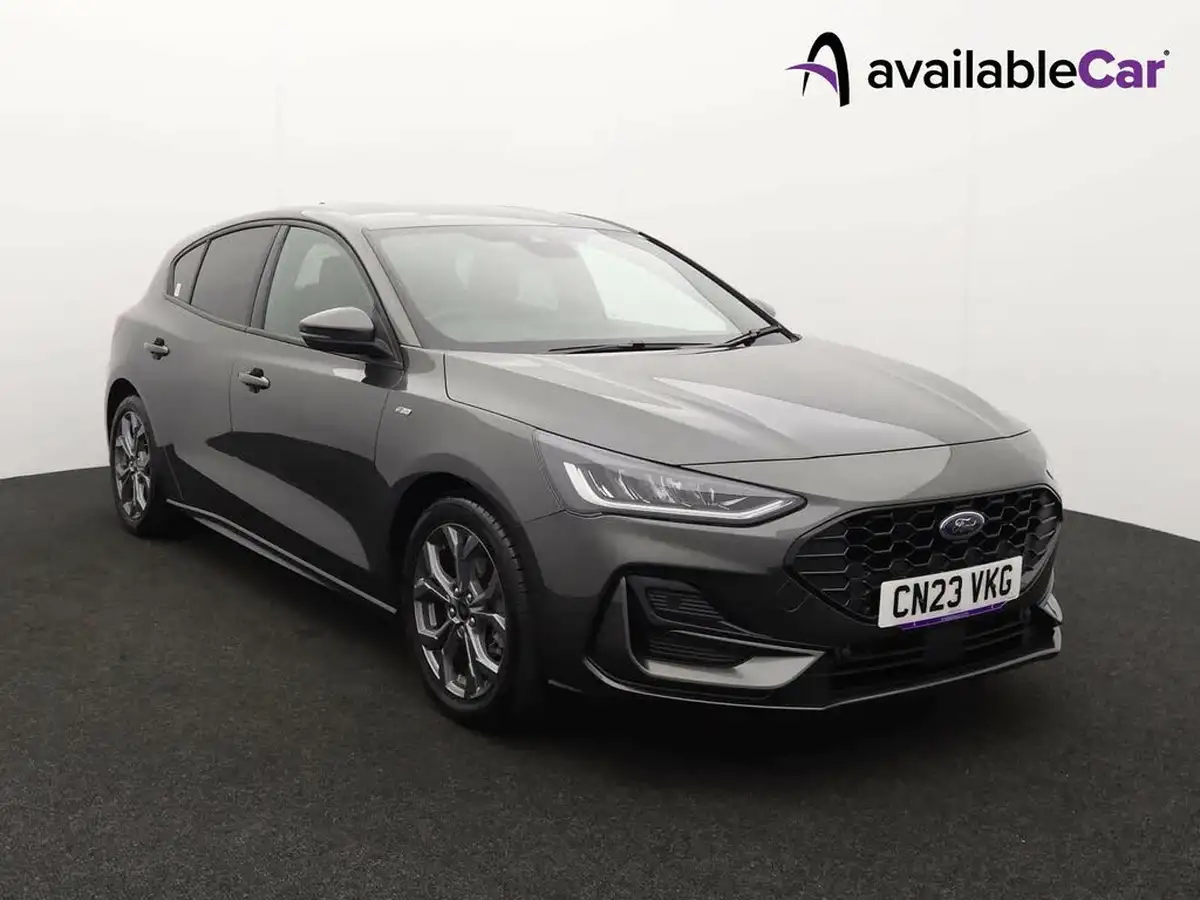 2023-ford-focus-10t-st-line-125ps-hatchback-big-0