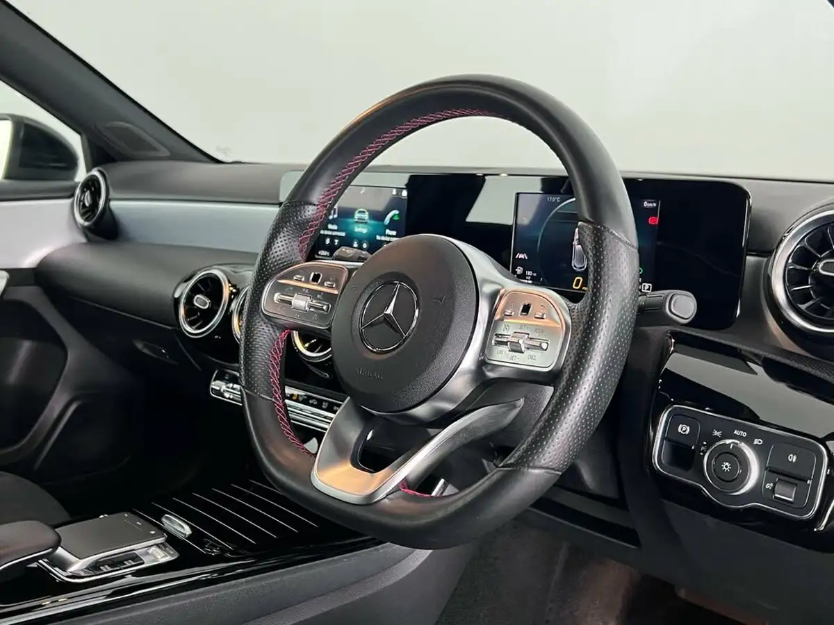 2018-mercedes-benz-a-class-13-a200-amg-line-ss-hatchback-5d-7g-dct-big-13