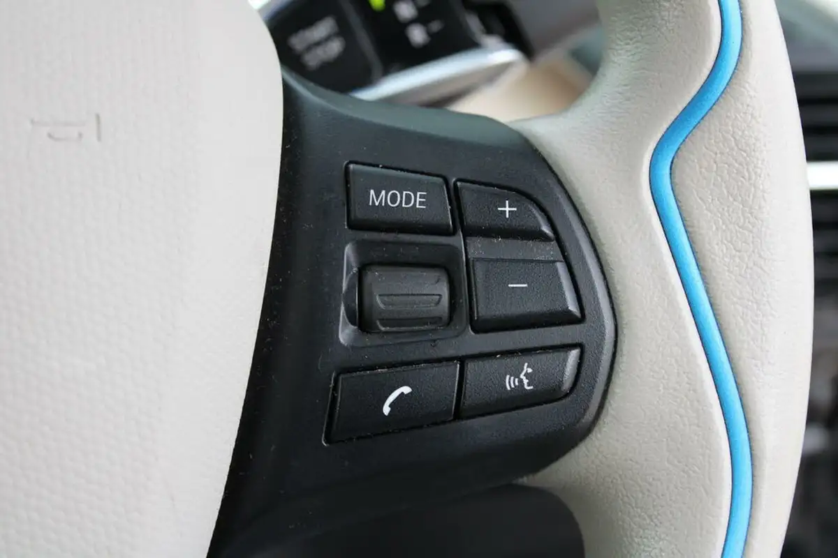 2022-bmw-i3-e-120-ah-s-big-21