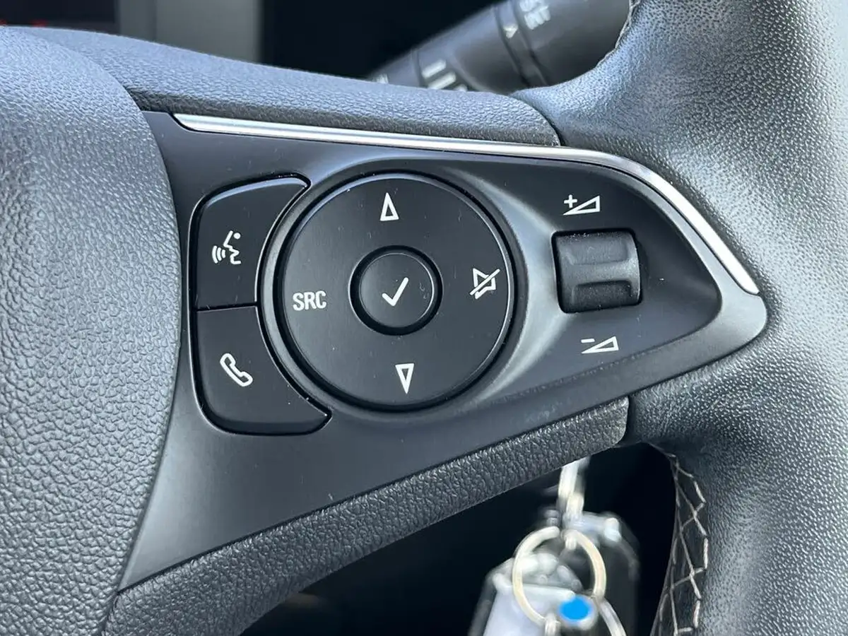 2022-vauxhall-mokka-12-se-edition-big-20