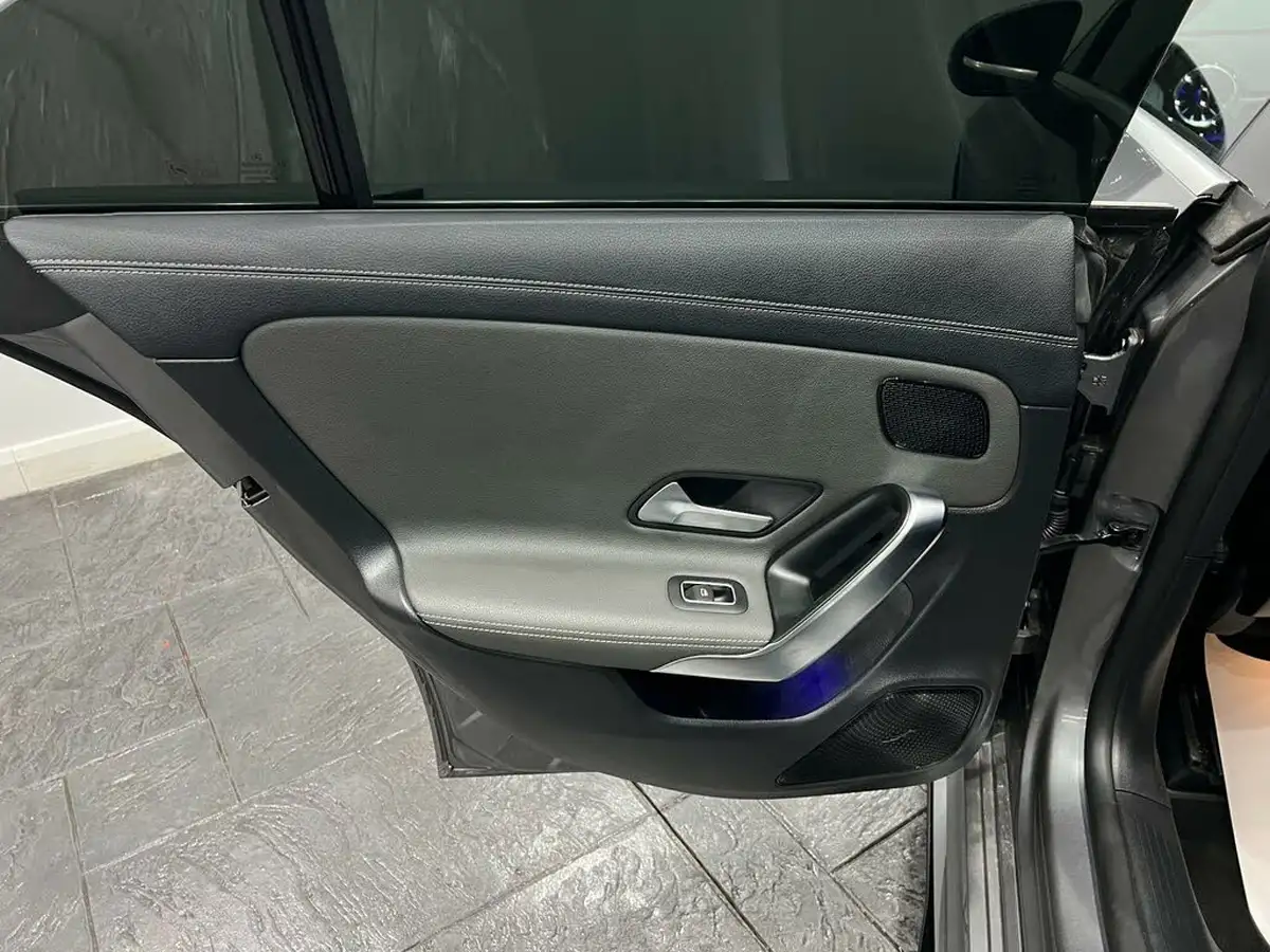 2019-mercedes-benz-cla-20-cla-220-amg-line-premium-coupe-4d-big-65