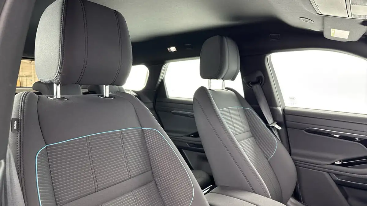 2021-land-rover-range-rover-evoque-20-d165-r-dynamic-big-21