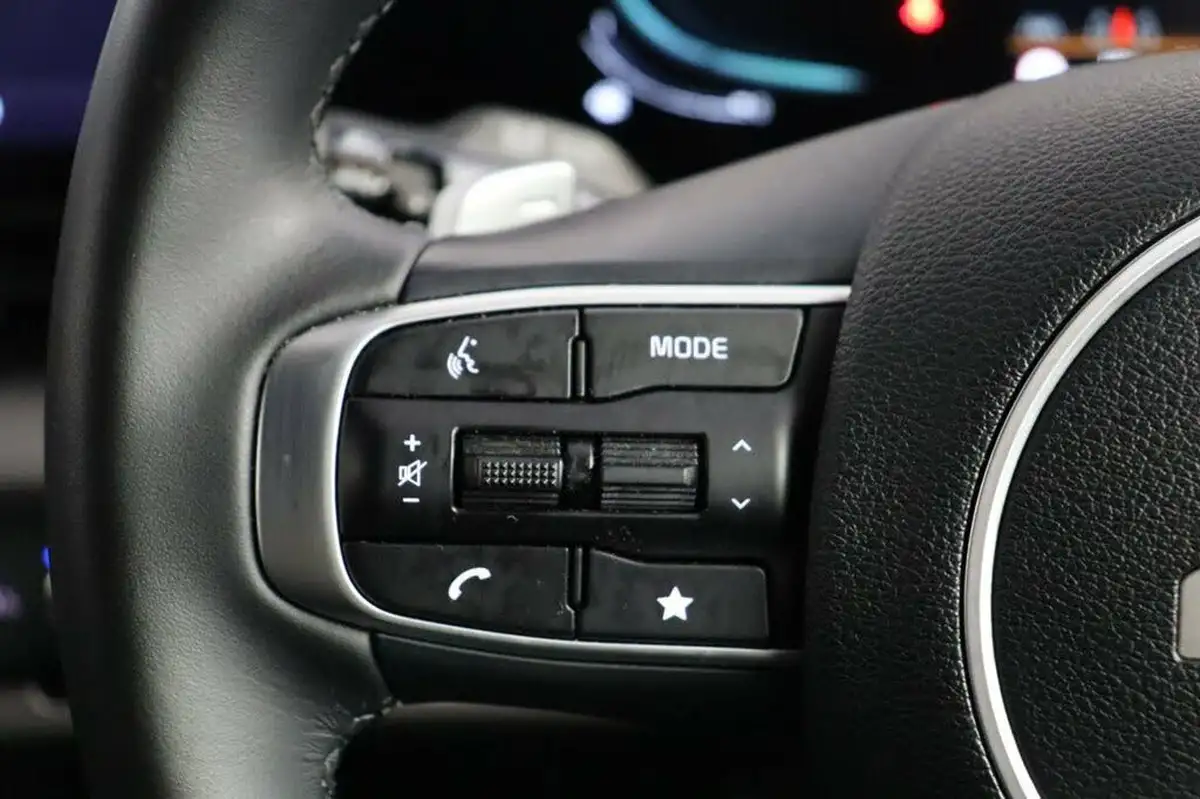 2023-kia-sportage-16-t-gdi-gt-line-261bhp-awd-phev-auto-big-27