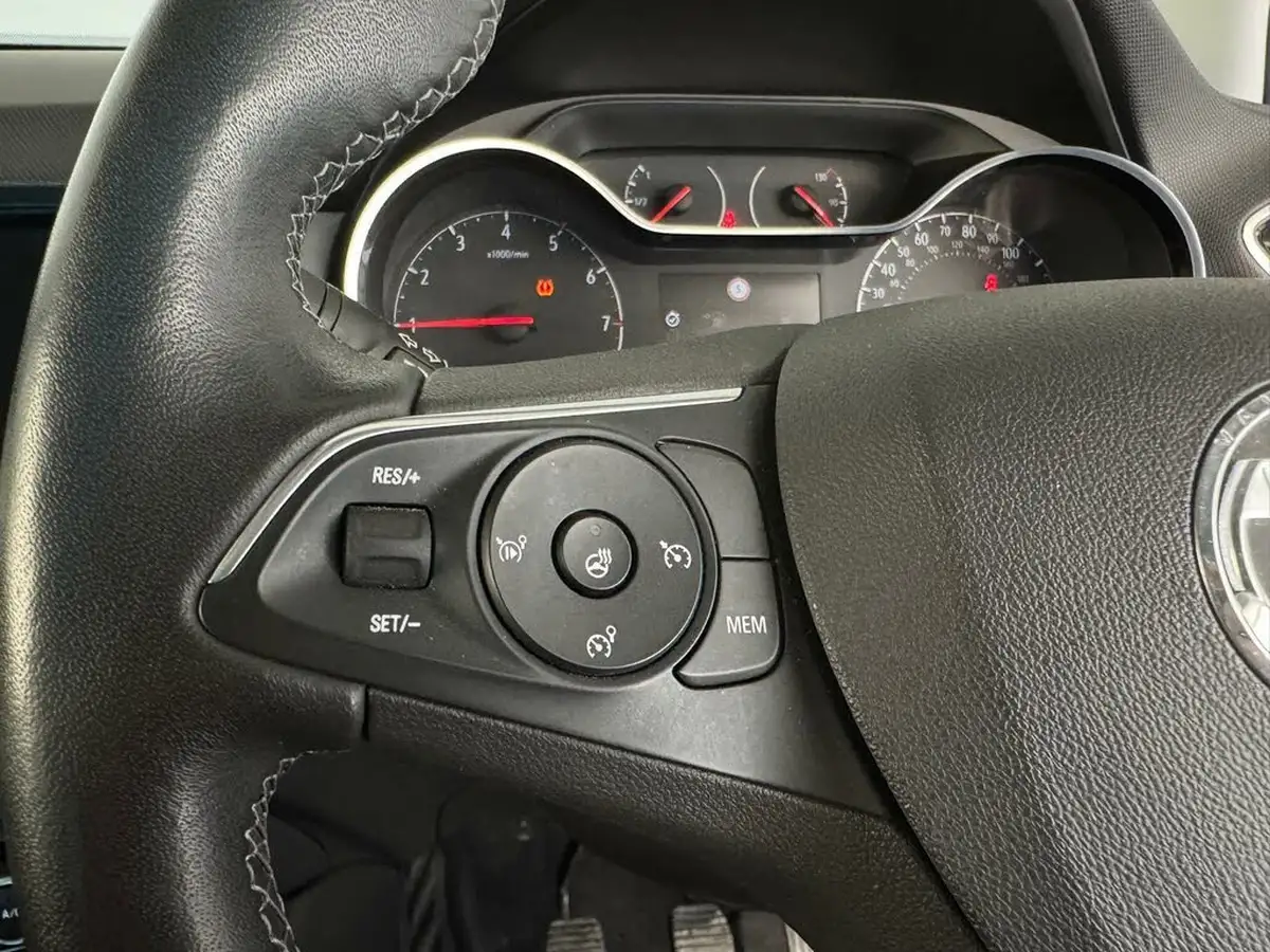 2021-vauxhall-crossland-12-elite-nav-130ps-big-16