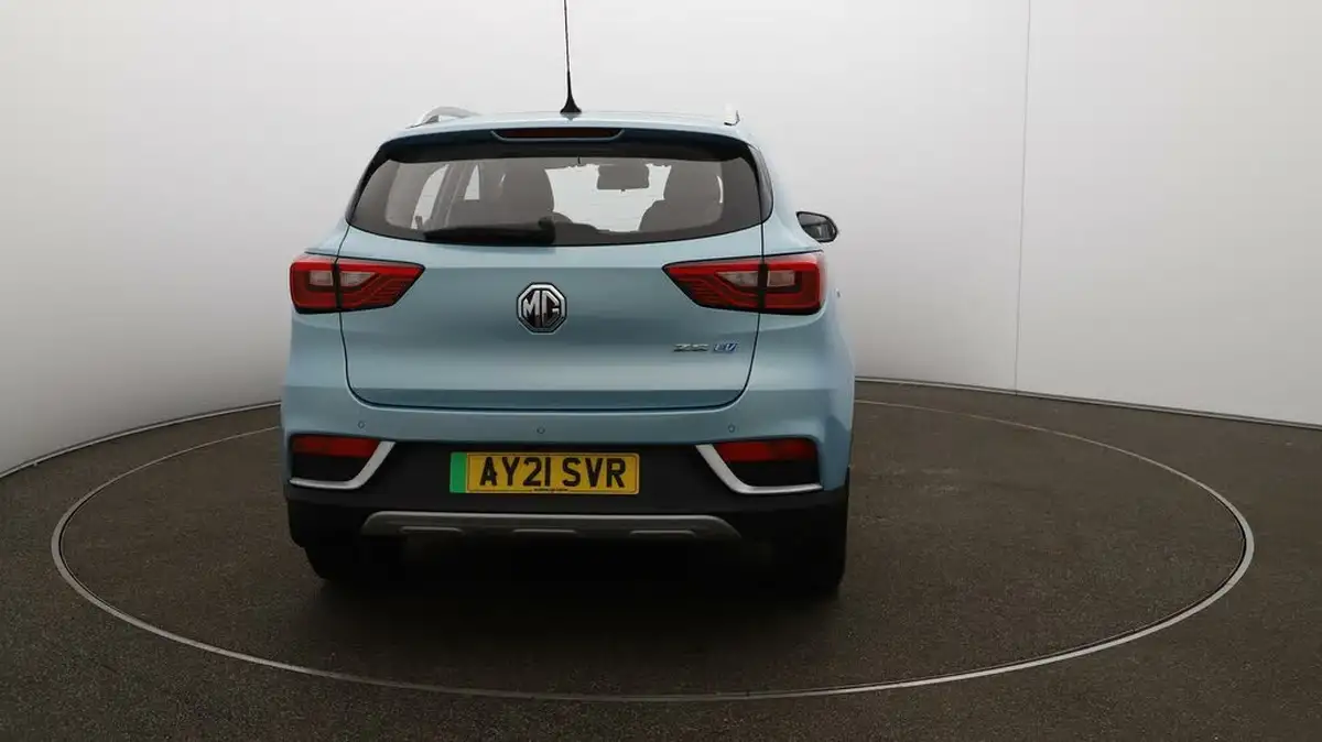 2021-mg-zs-suv-e-exclusive-ev-big-51