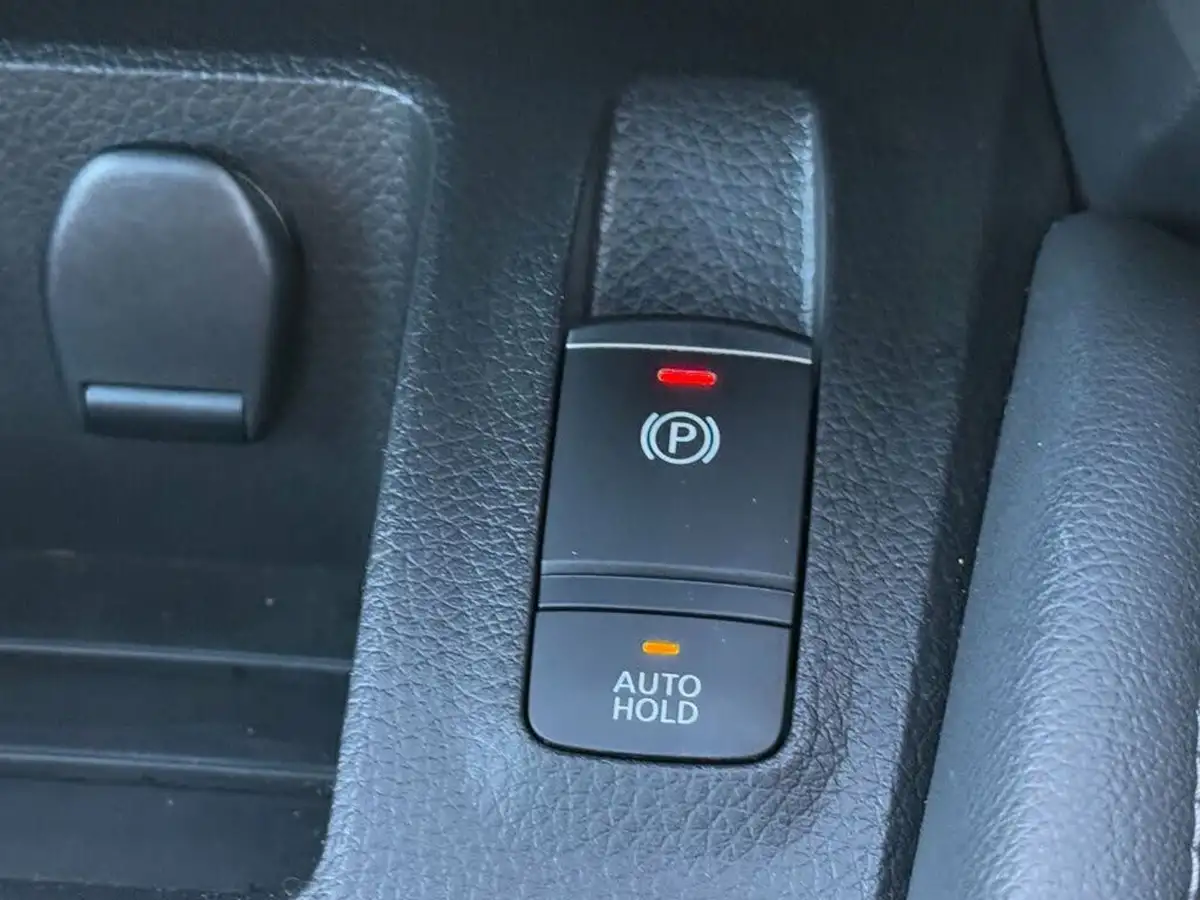 2020-nissan-qashqai-13-dig-t-tekna-140ps-big-34