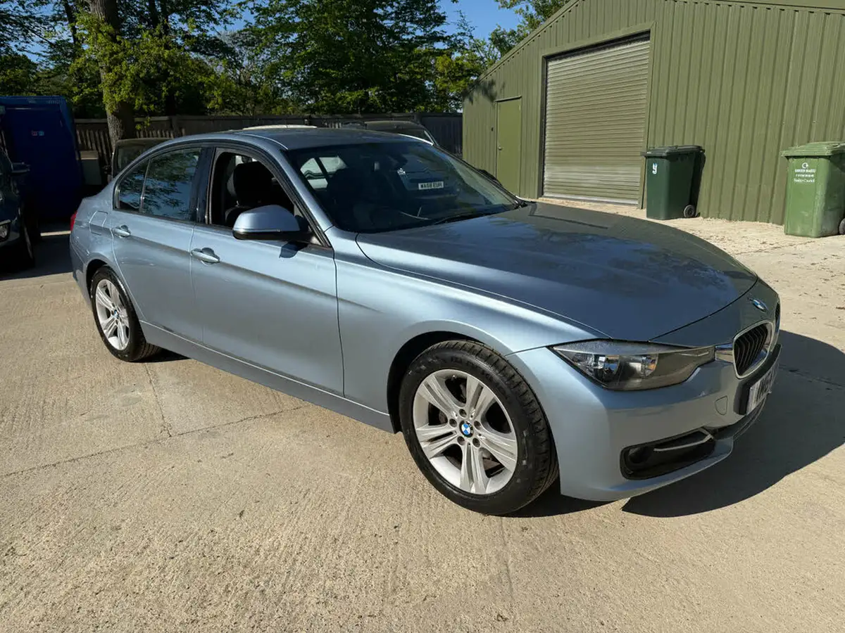 2014-bmw-3-series-20td-320d-sport-saloon-4d-auto-big-8