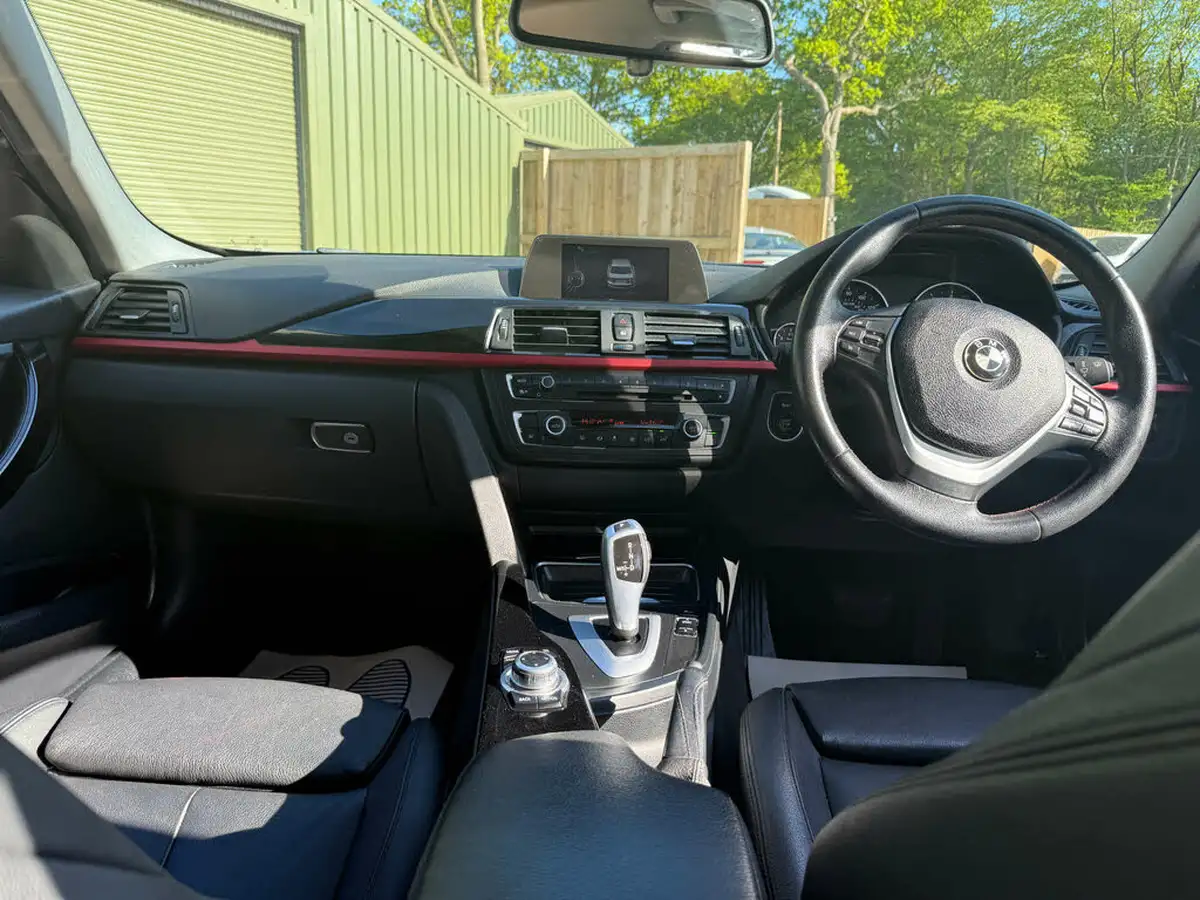 2014-bmw-3-series-20td-320d-sport-saloon-4d-auto-big-49
