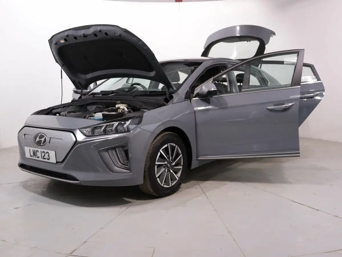 2022-hyundai-ioniq-e-premium-electric-big-46