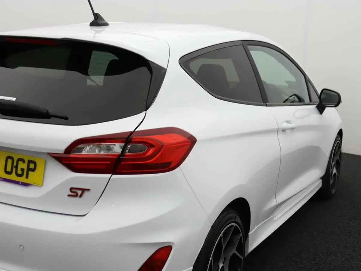 2020-ford-fiesta-15t-st-2-3d-big-43
