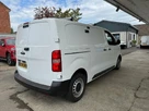 2018-peugeot-expert-20-bluehdi-professional-standard-1400-panel-small-5
