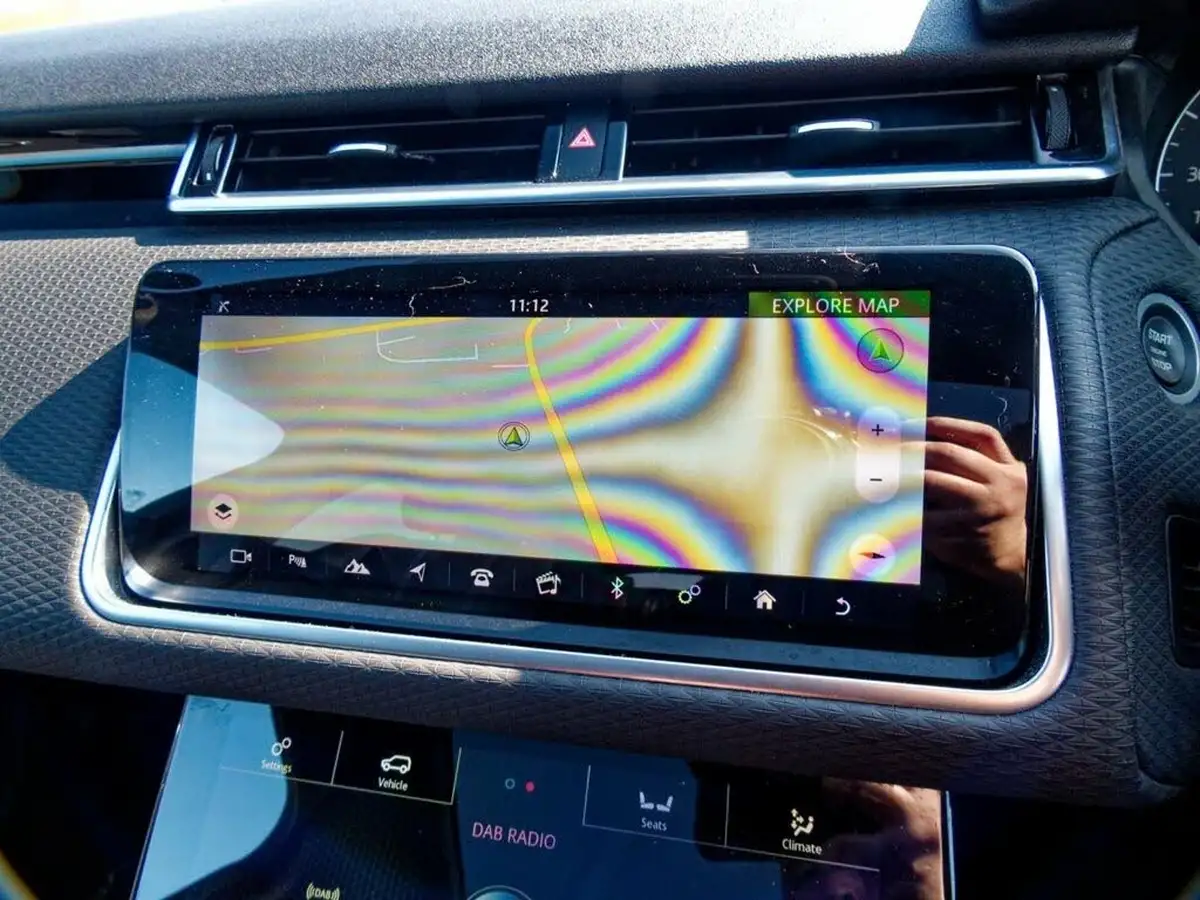 2019-land-rover-range-rover-velar-20-d180-r-dynamic-s-big-39