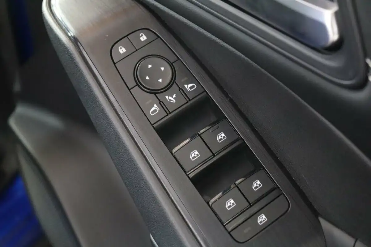 2022-nissan-qashqai-13-dig-t-acenta-premium-140ps-big-36