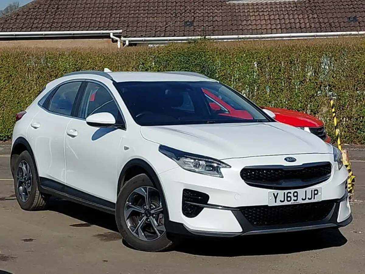 2020-kia-xceed-10-t-gdi-2-big-0