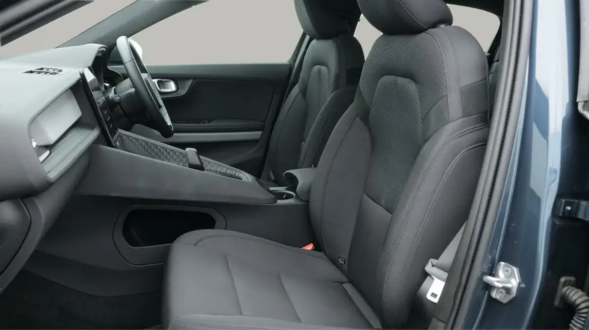 2021-polestar-polestar-2-e-ps2-165kw-standard-single-big-14