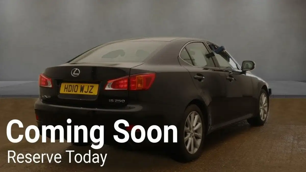 2010-lexus-is-250-25-se-i-saloon-4d-big-3