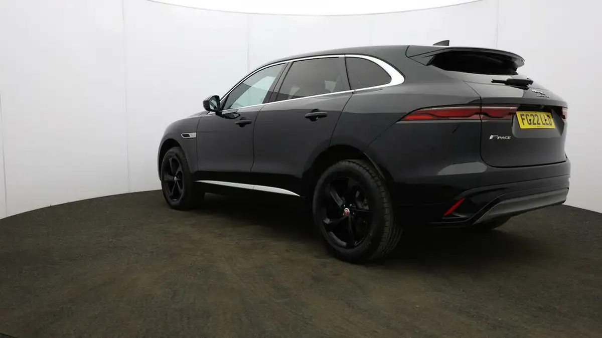 2022-jaguar-f-pace-20-d200-r-dynamic-s-big-47