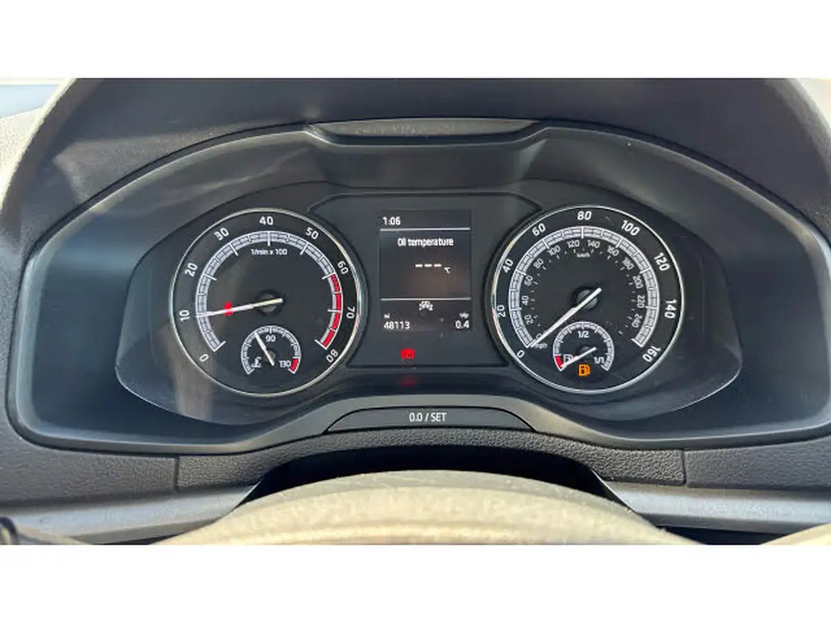 2020-skoda-karoq-15-tsi-se-big-17