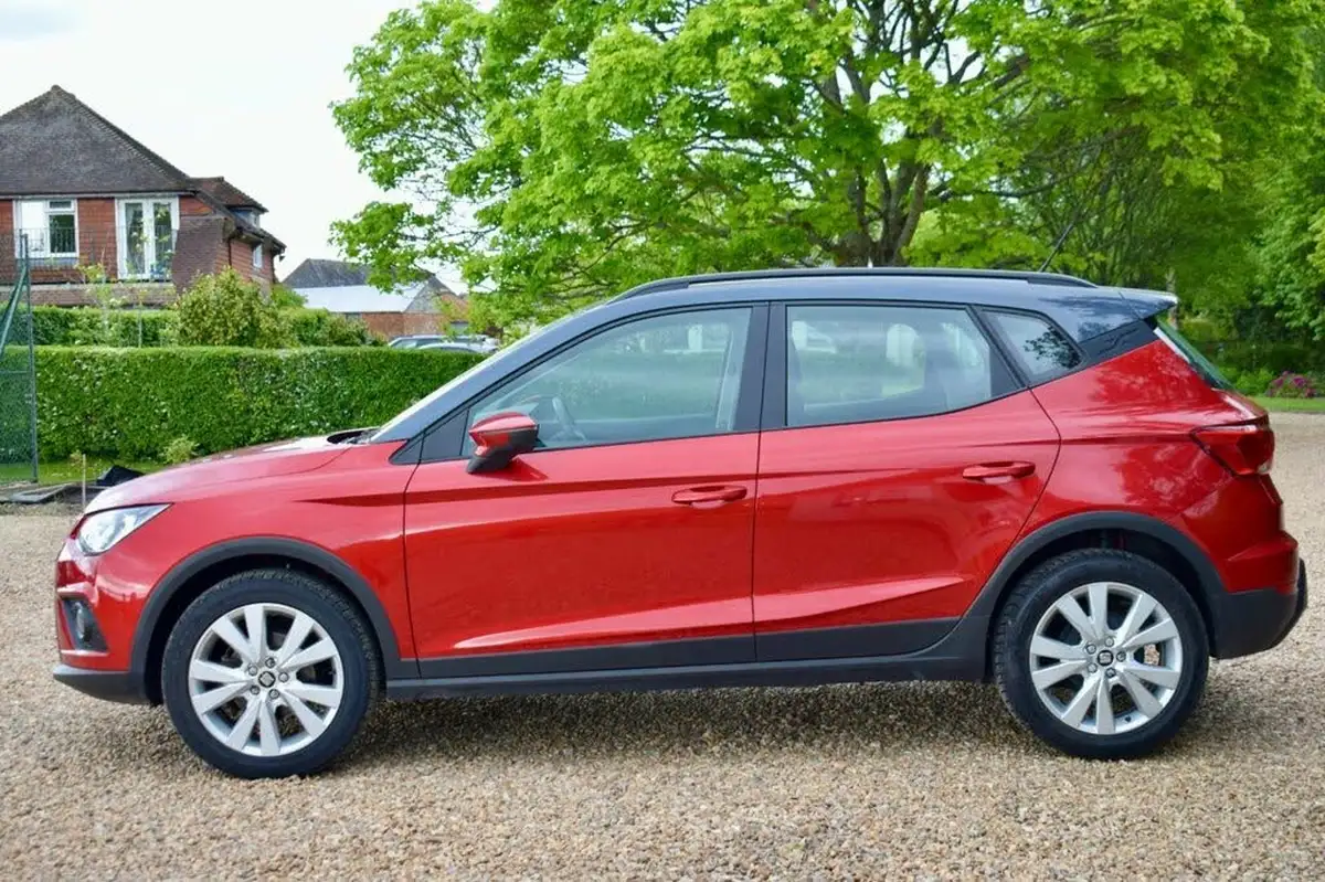 2020-seat-arona-10-tsi-evo-se-technology-big-3