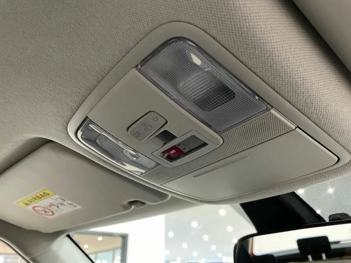 2023-kia-soul-ev-urban-big-25