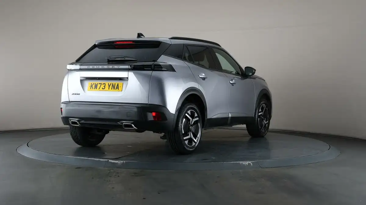 2023-peugeot-2008-suv-12-puretech-allure-big-60