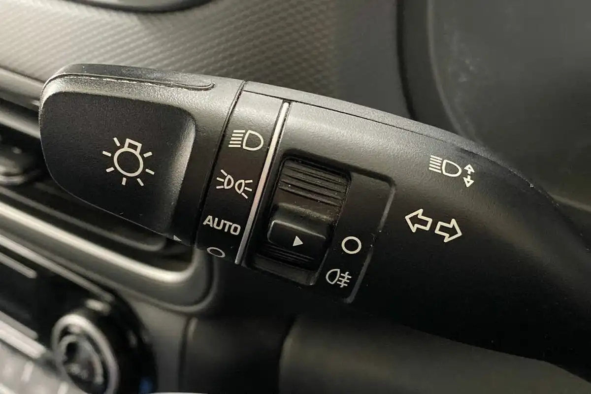 2022-hyundai-kona-16-gdi-se-connect-big-29