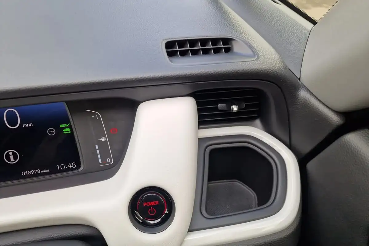 2021-honda-jazz-15-i-mmd-ex-107ps-big-24