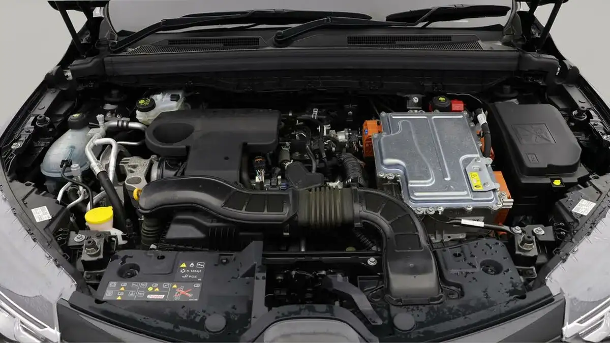 2023-renault-arkana-16-e-tech-engineered-big-18