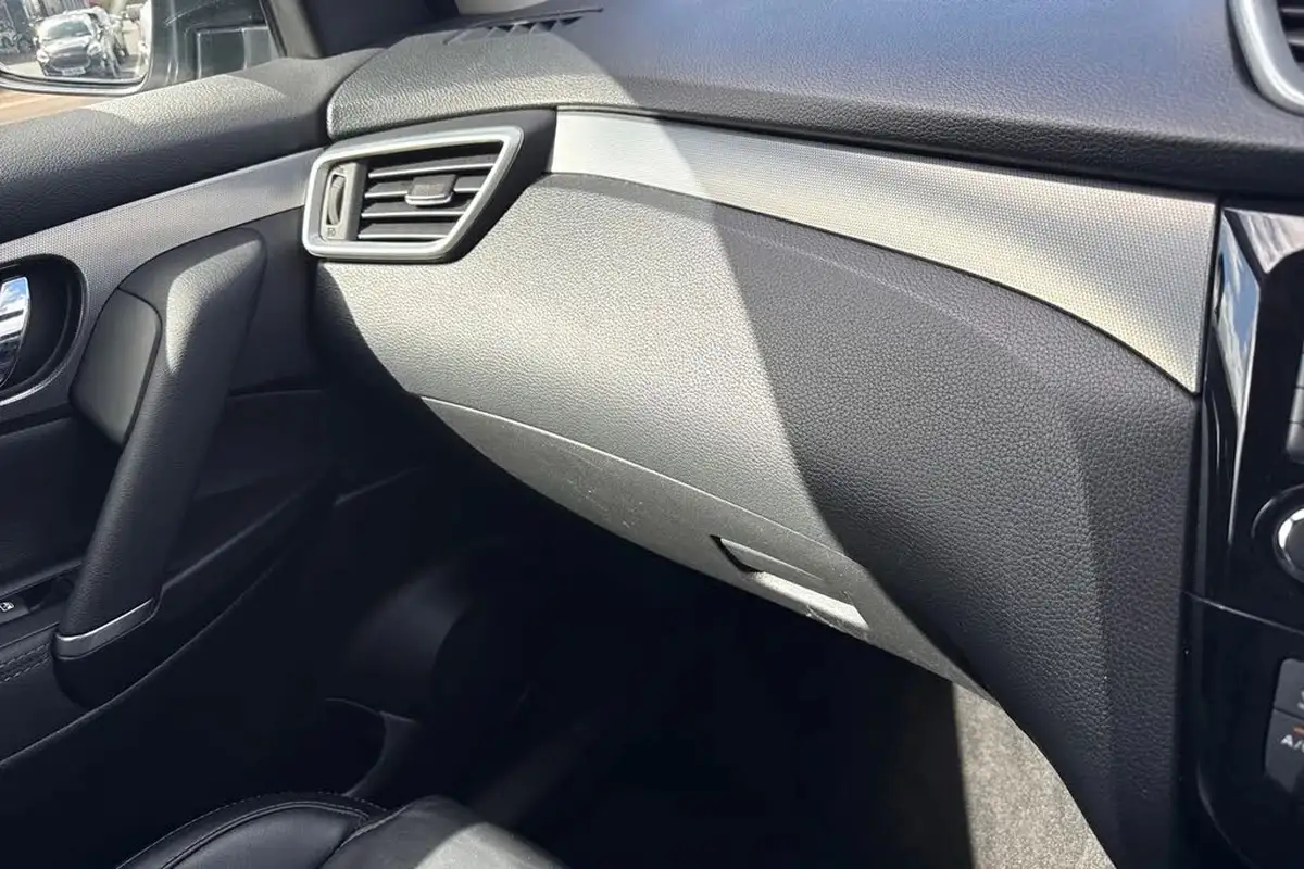 2021-nissan-qashqai-13-dig-t-n-motion-140ps-big-57