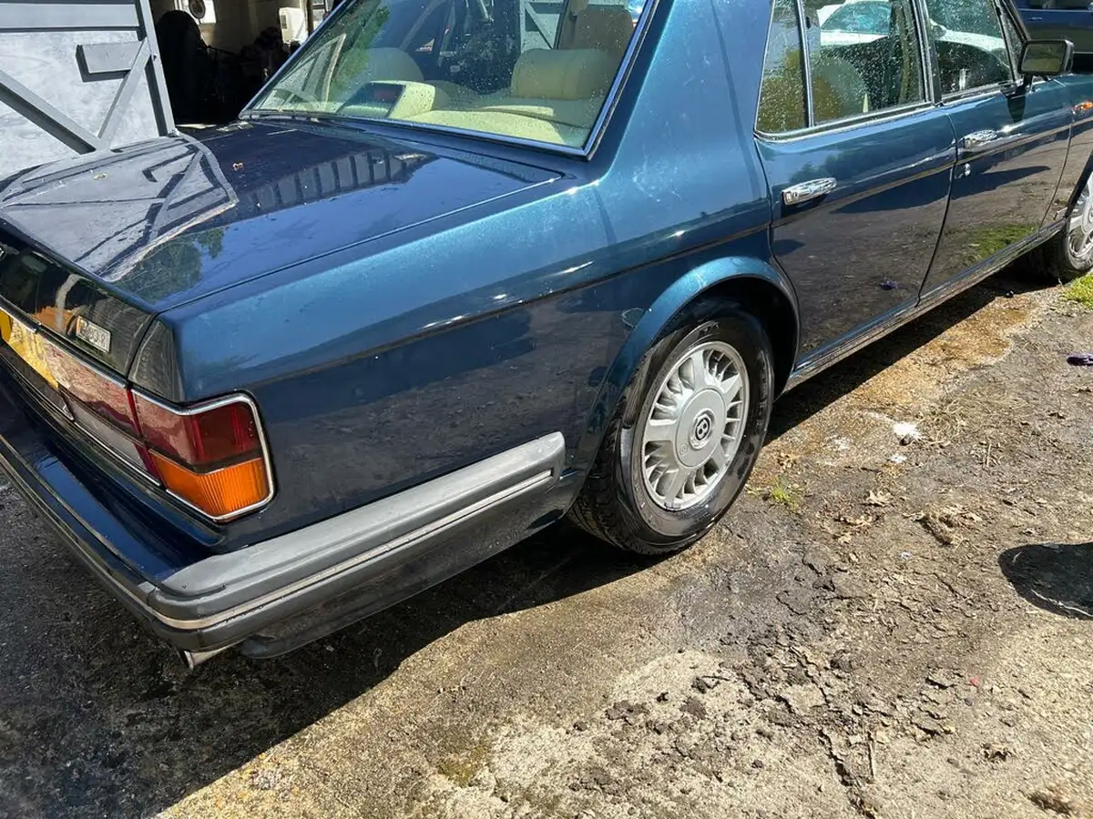 1993-bentley-turbo-r-68-lwb-big-6