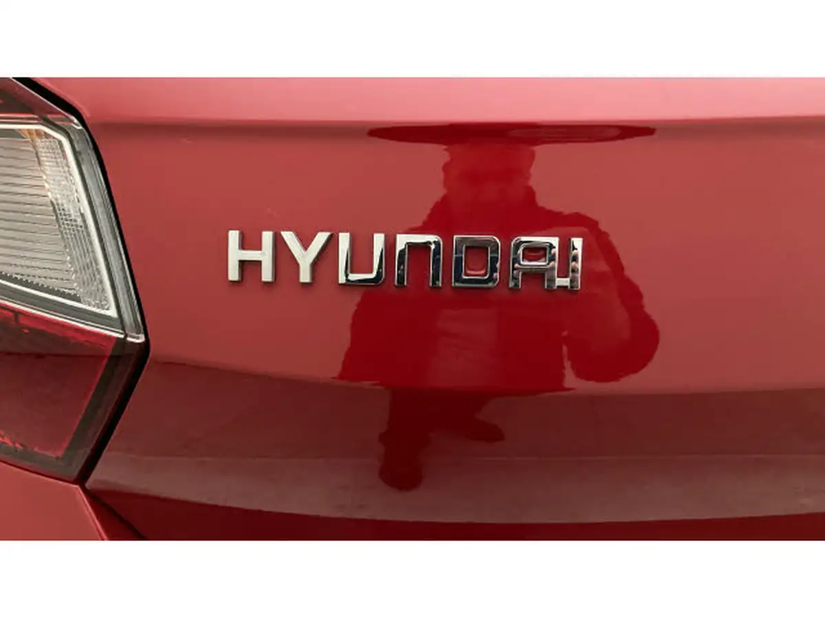 2022-hyundai-i10-10-se-connect-big-41