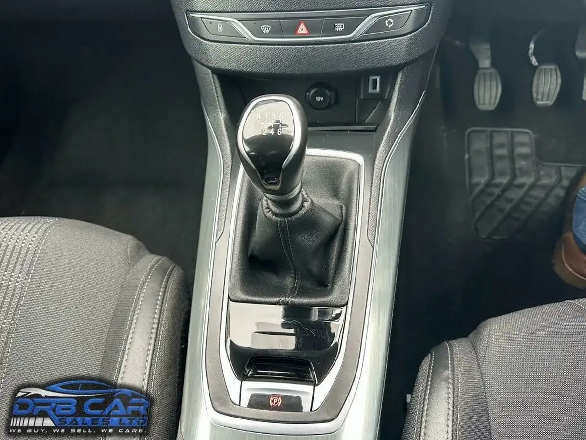 2021-peugeot-308-15-bluehdi-allure-big-27