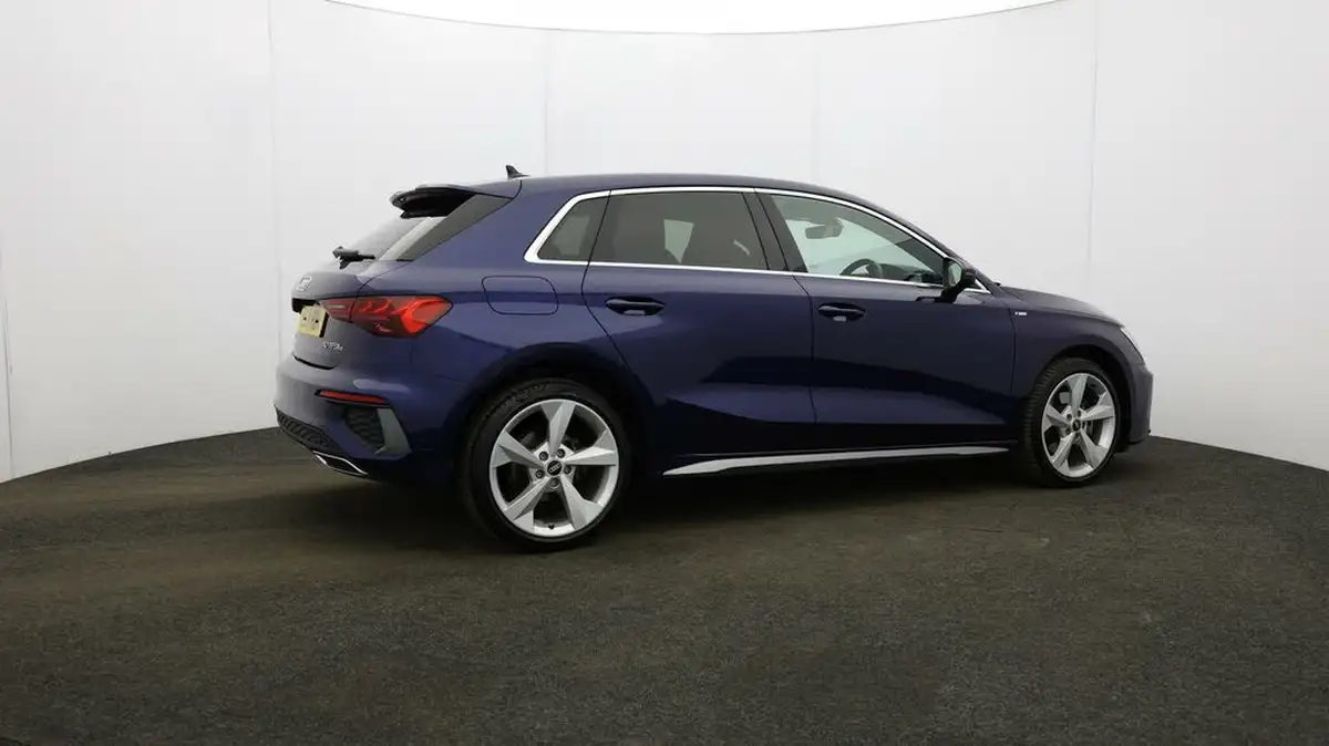 2021-audi-a3-14-40-tfsi-e-s-line-big-50