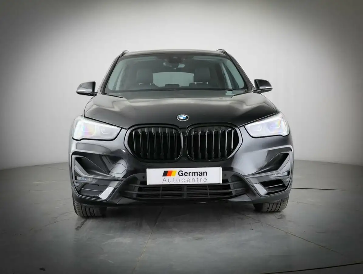 2022-bmw-x1-20-sdrive20i-xline-big-3