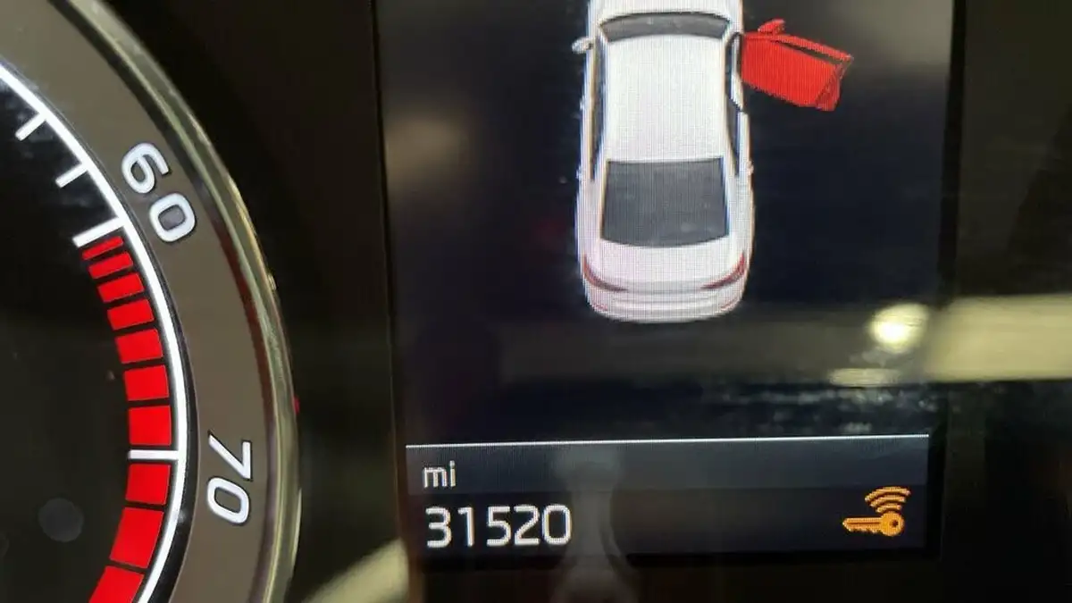 2021-skoda-superb-15-tsi-se-l-hatchback-dsg-big-25