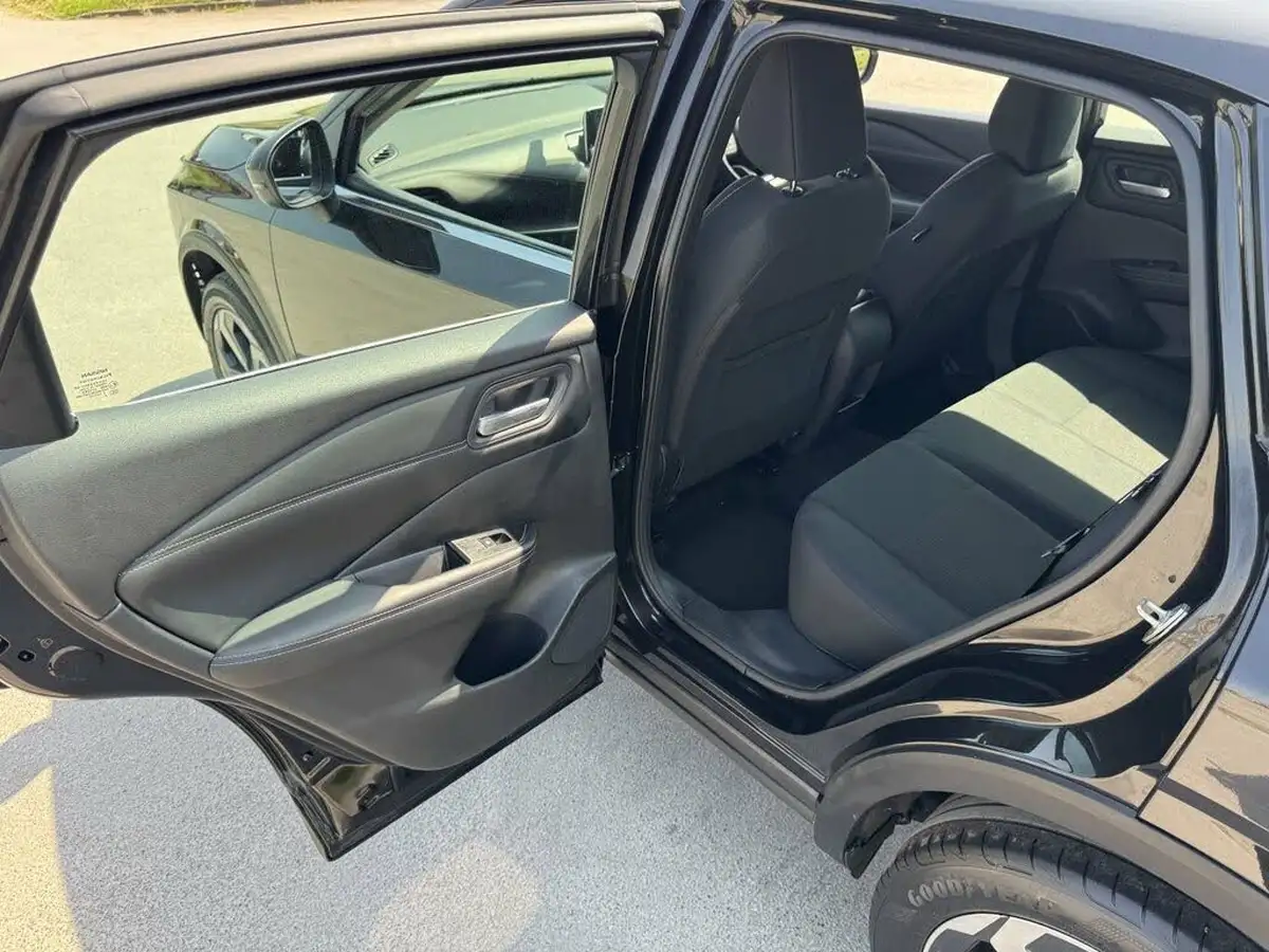 2022-nissan-qashqai-15-acenta-premium-big-20