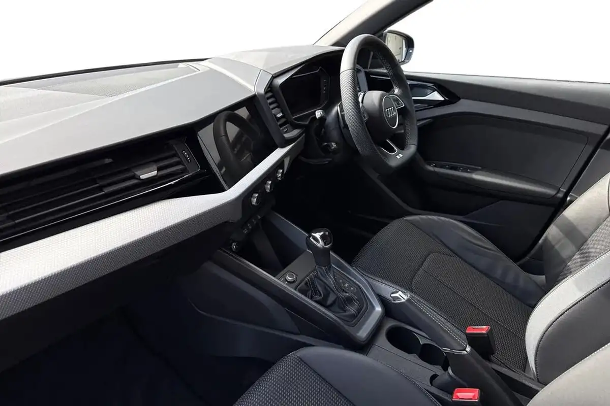 2024-audi-a1-10-30-tfsi-black-edition-116ps-s-tronic-big-14