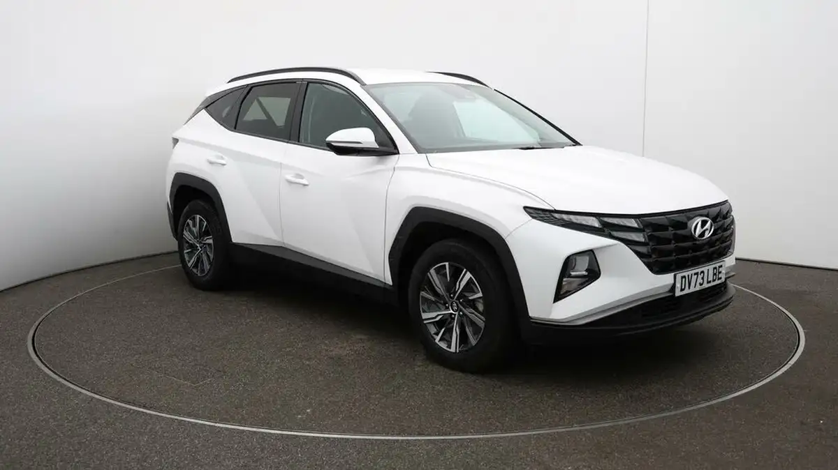 2023-hyundai-tucson-16-t-gdi-se-connect-230ps-hybrid-auto-big-1